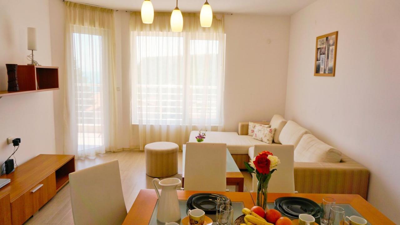 Apartment Marina Residence - Апартамент Марина Резидънс Kavarna Extérieur photo